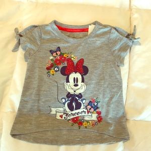 Minnie Mouse graphic short sleeved t-shirt